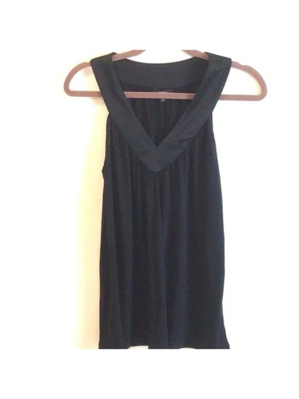 Express Women’s Sleeveless Blouse Top - Picture 3 of 8